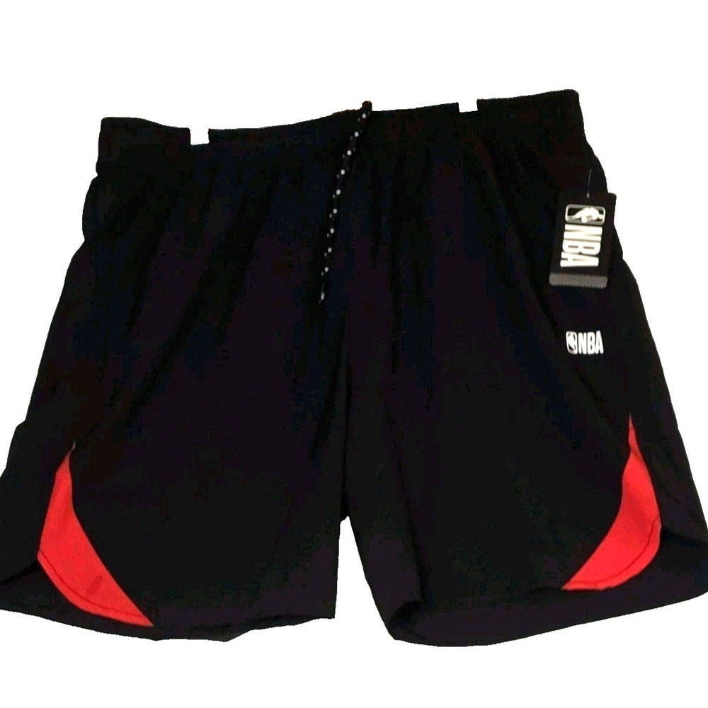 NBA Playmaker Mens XL Basketball Shorts Black Red Official Tags Elastic Waist‎